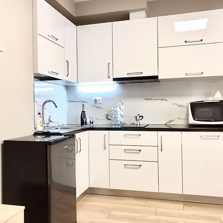 Home Away From Home Apartment دراس المظهر الخارجي الصورة