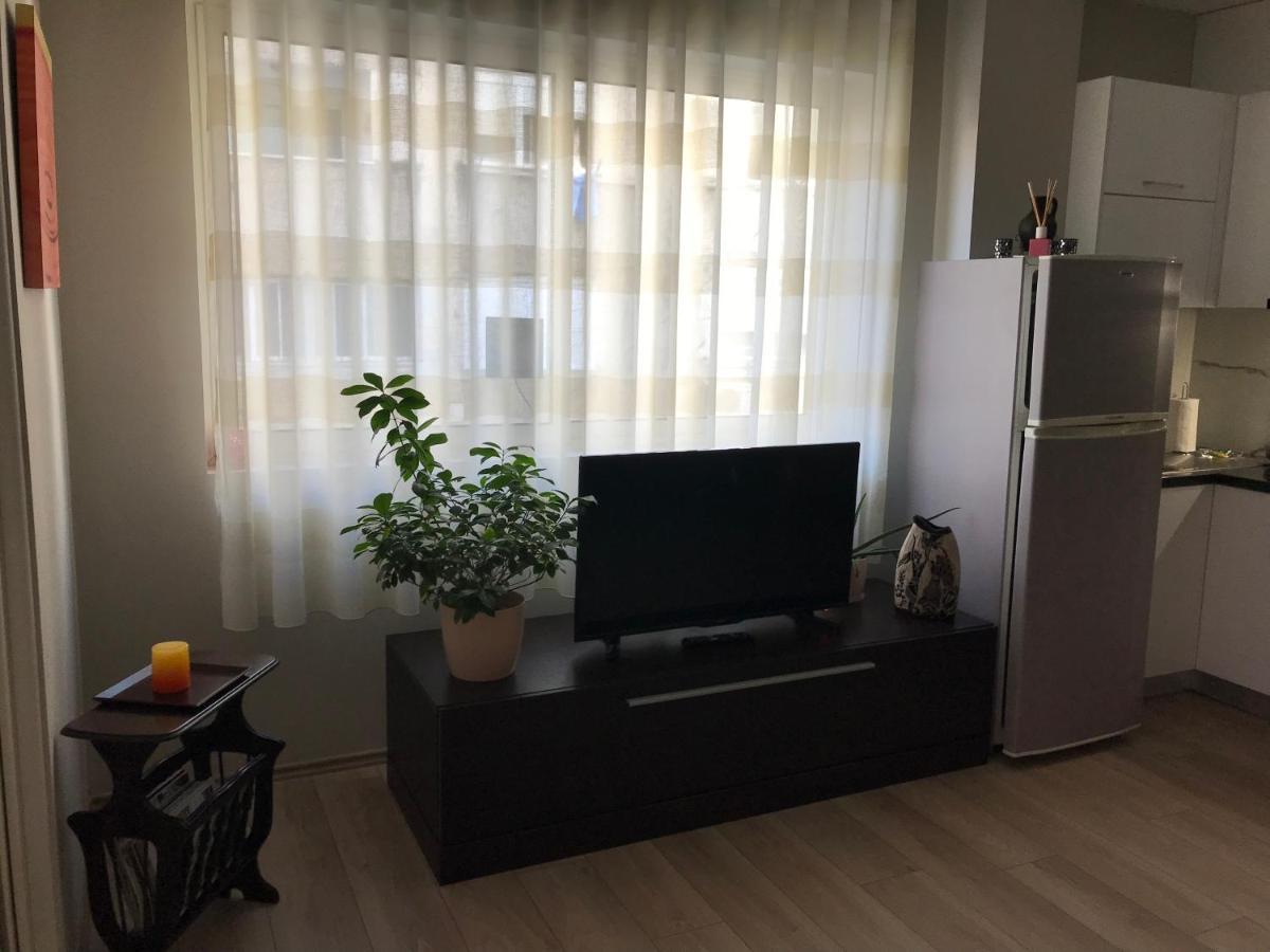 Home Away From Home Apartment دراس المظهر الخارجي الصورة