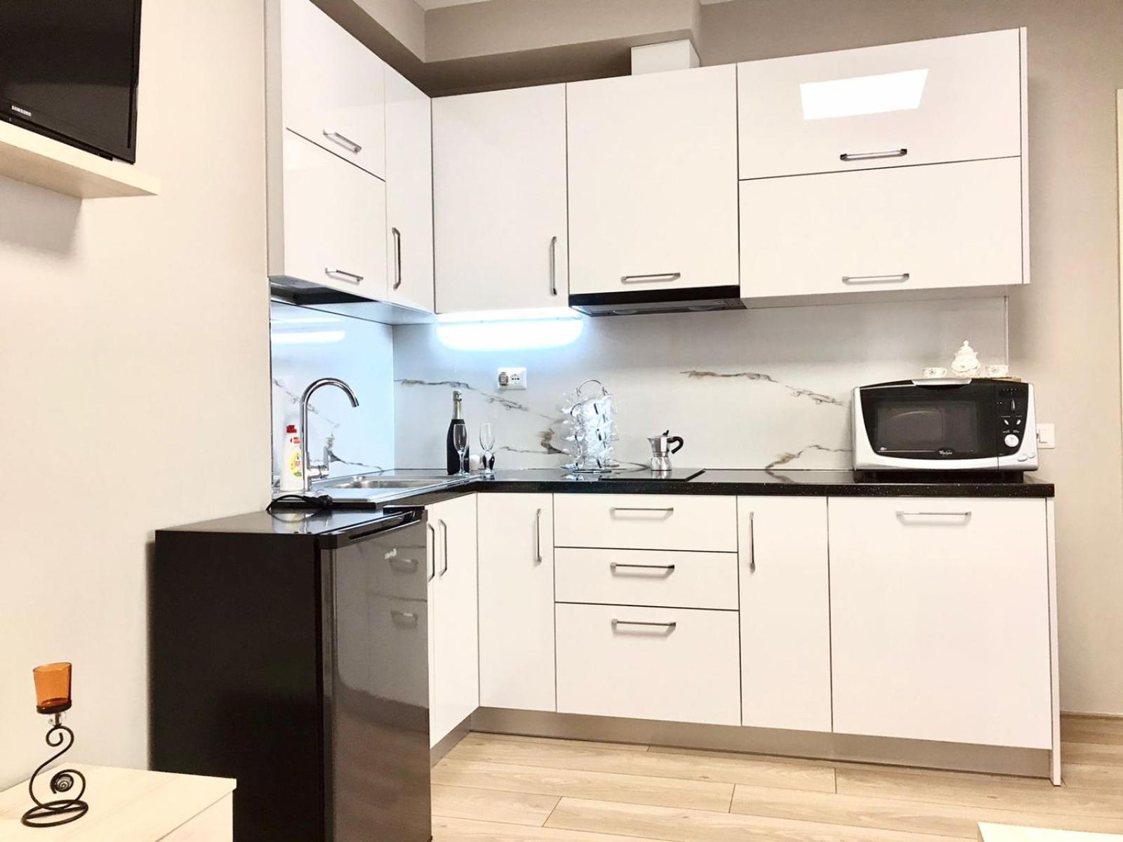 Home Away From Home Apartment دراس المظهر الخارجي الصورة